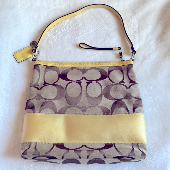 GUC Coach F13674 signature stripe canvas shoulder bag in khaki & yellow π€π - Picture 2 of 11